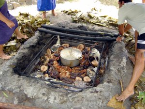 OUVERTURE DU FOUR TAHITIEN
